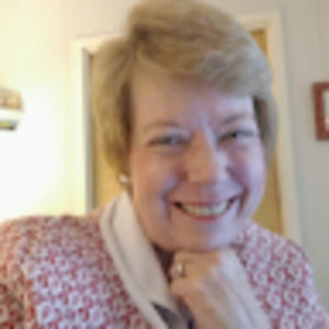 Meet your Posher, Maura